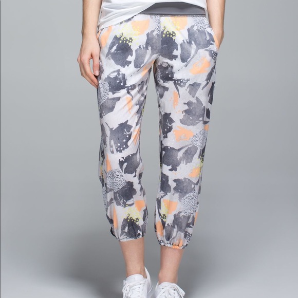 ❤️ Lululemon OM Pants